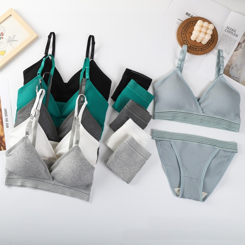 Bralette Triangle Set - Conjunto de lencería con sujetador acolchado