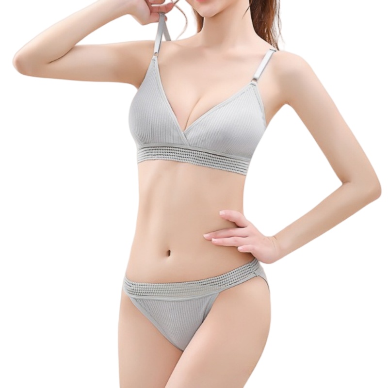 Conjunto de lencería con sujet - Bralette Triangle Set reseña y precio
